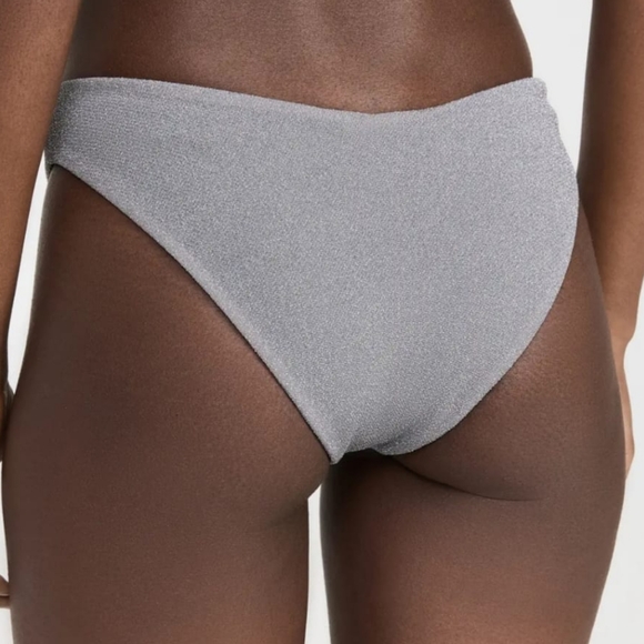 Beach Riot - Bikini - Picture 2 of 8